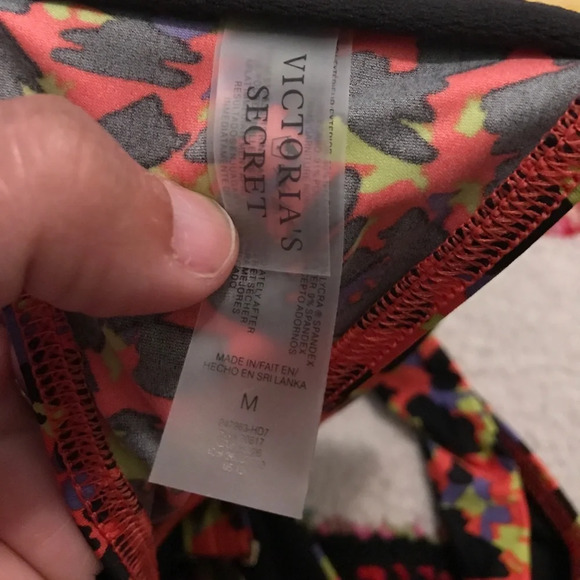 Victoria's Secret multicolored bikini mismatched - Picture 7 of 7